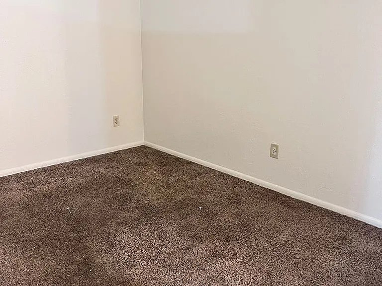 3052 N Alvernon Way — Photo 18