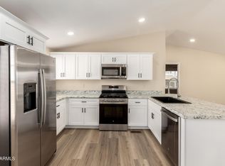 9431 E Coralbell Ave SPACE 60, Mesa, AZ 85208