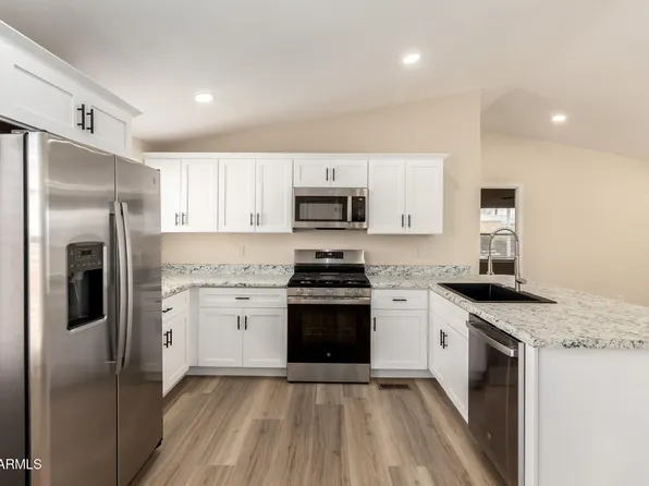 9431 E CORALBELL Avenue #60, Mesa, AZ 85208