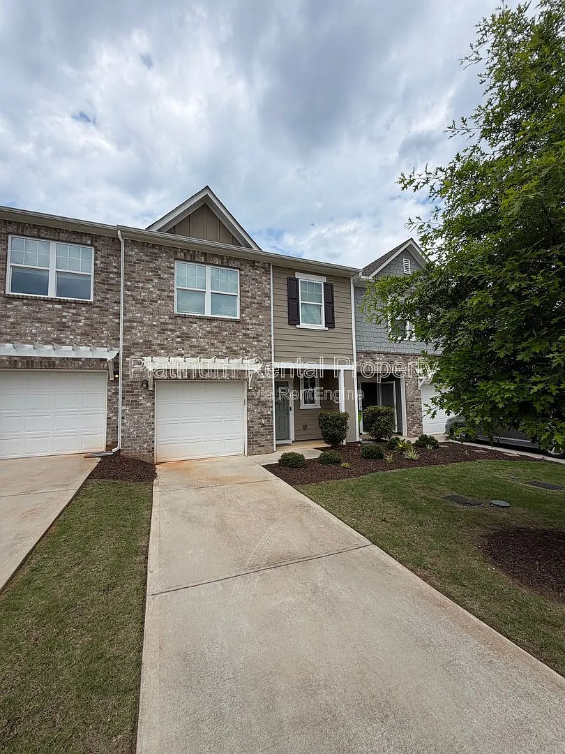3 bed, 2.5 bath, 1488 sqft, $1,825 — Photo 3