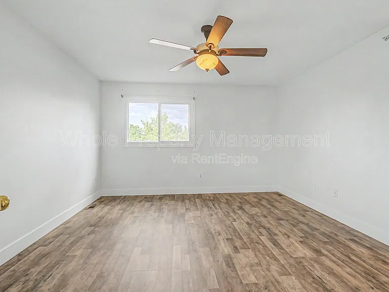 1330 S Monaco Street Pkwy #6 — Photo 12