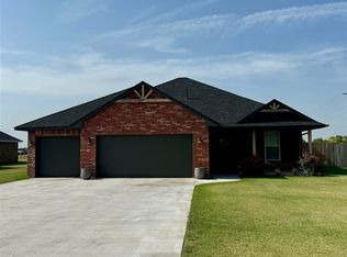 5972 NE Yorktown Ct, Elgin, OK 73538