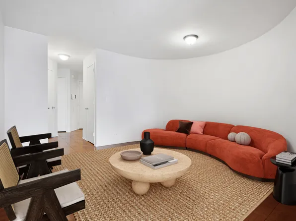 330 East 38th Street 26-A image 3 of 14