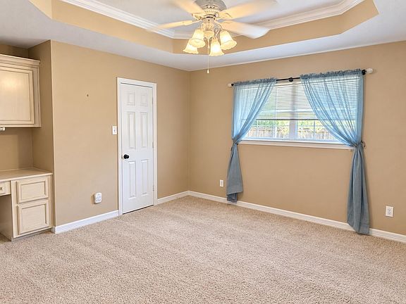 5th image of 3865 Fish Hook Ln
