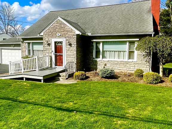 3rd image of 77 Ballantyne Brae