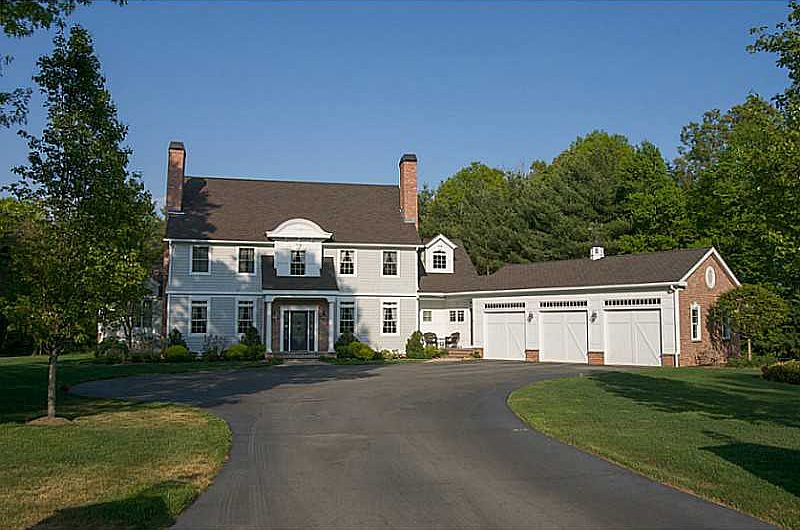 1st image of 75 Longmeadow Dr