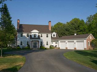 75 Longmeadow Dr, East Greenwich, RI 02818
