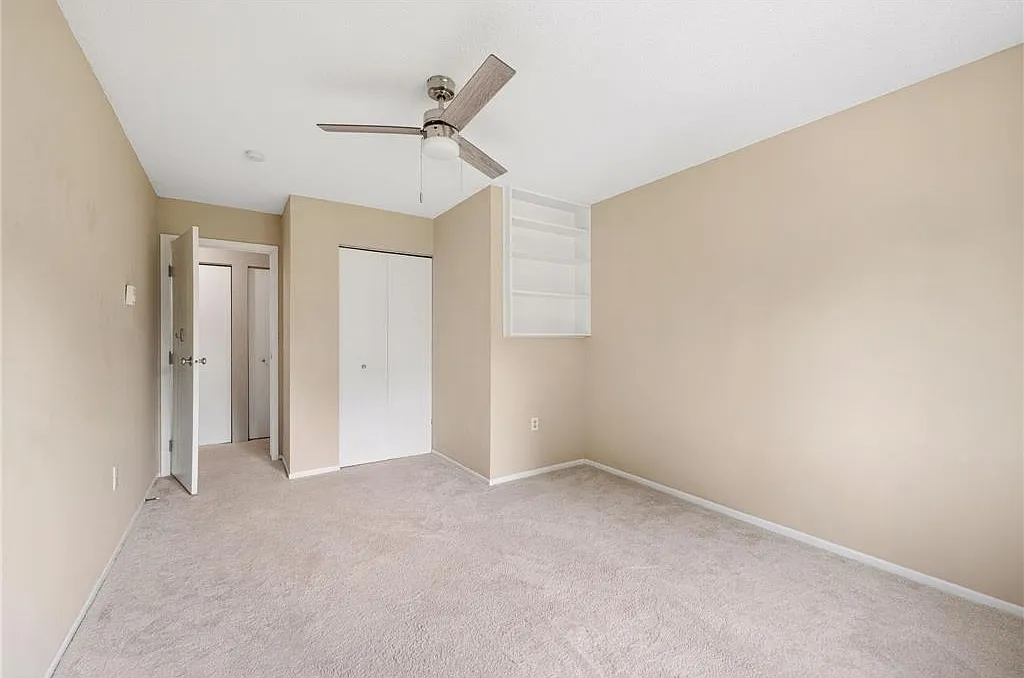 2 bed, 920 sqft, $1,650 — Photo 1
