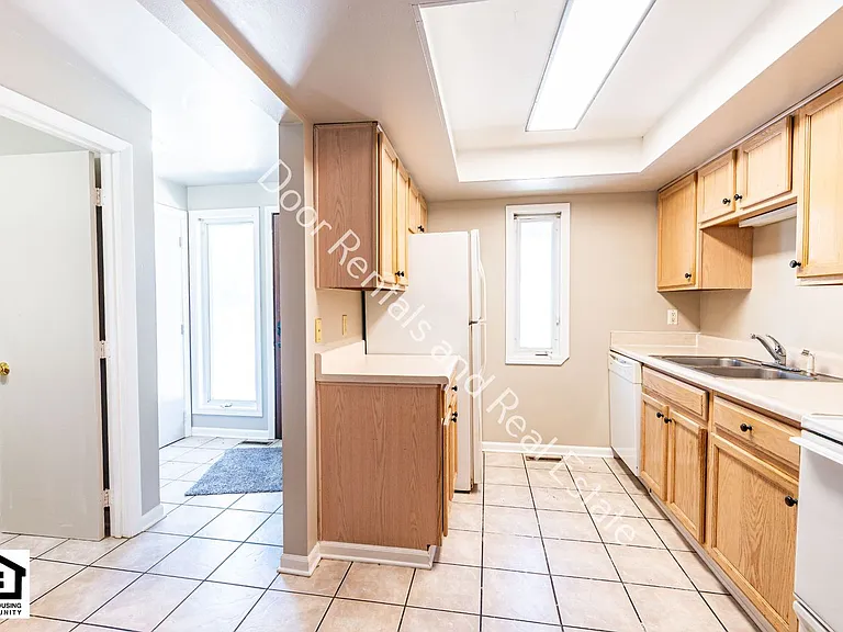 15030 Tally Ho Dr — Photo 5