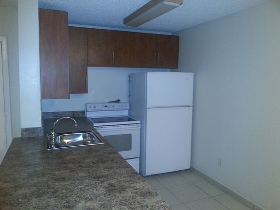 Kitchen (New)