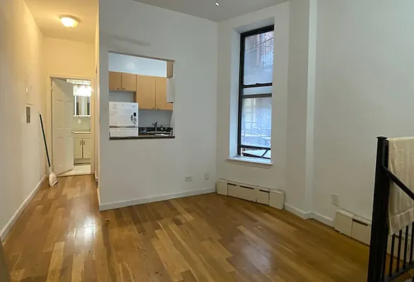 Rented by REAL New York | media 17