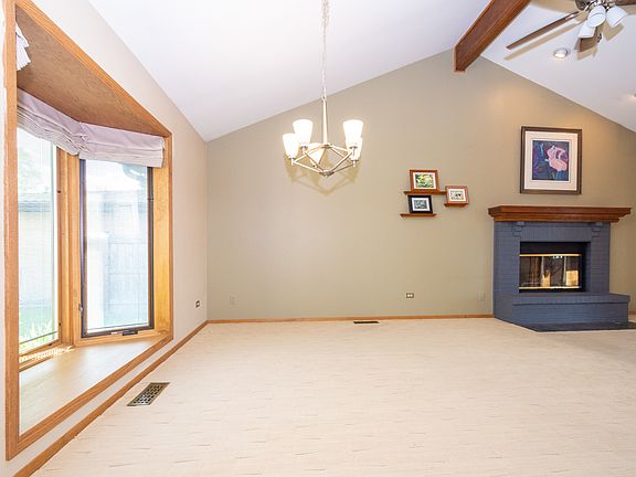 4th image of 25446 W Columbia Bay Dr