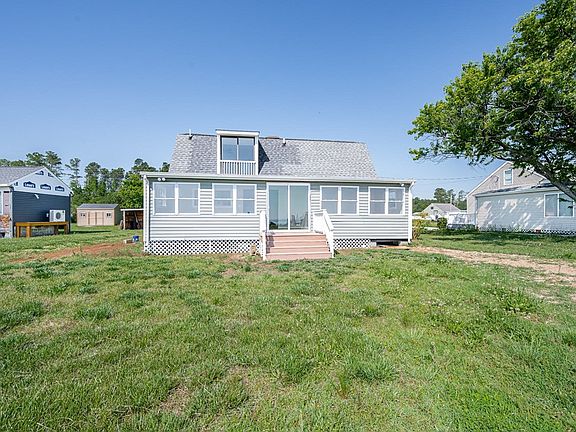 3rd image of 47 Haislip Ln