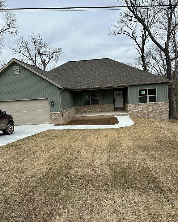 1st image of 83 Shetland Dr