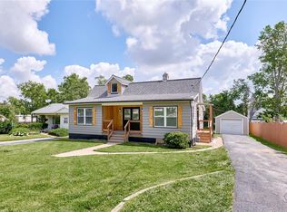 9429 Holtwood Rd, Saint Louis, MO 63114