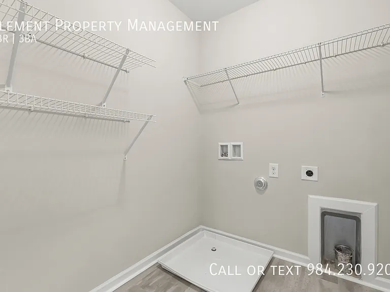240 Quailwood Dr — Photo 31