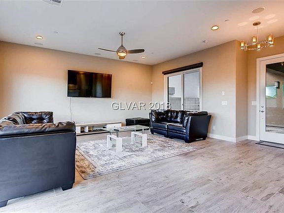 4th image of 812 Loch Katrine Ave