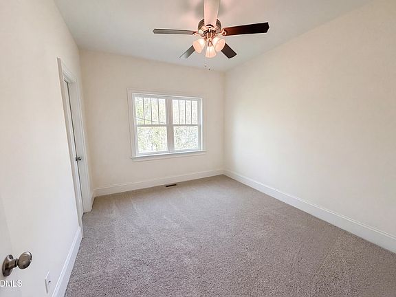 4th image of 1007 Hazel St