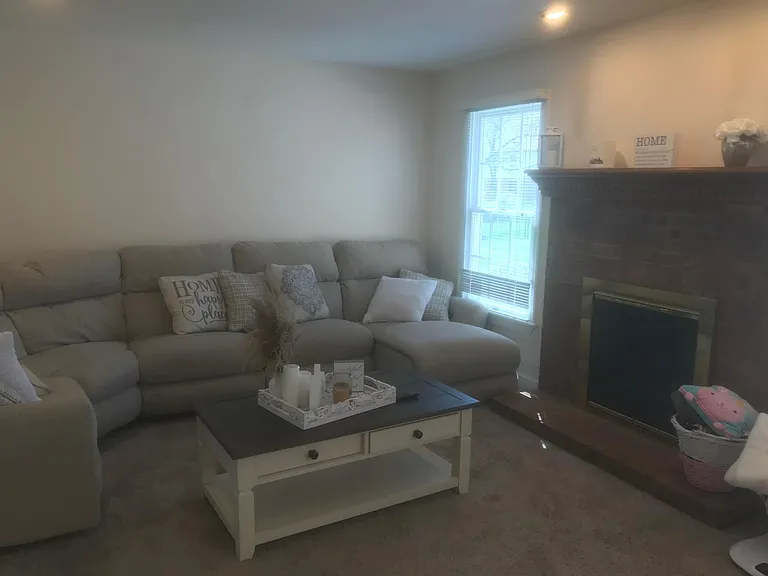305 Village Ct — Photo 13