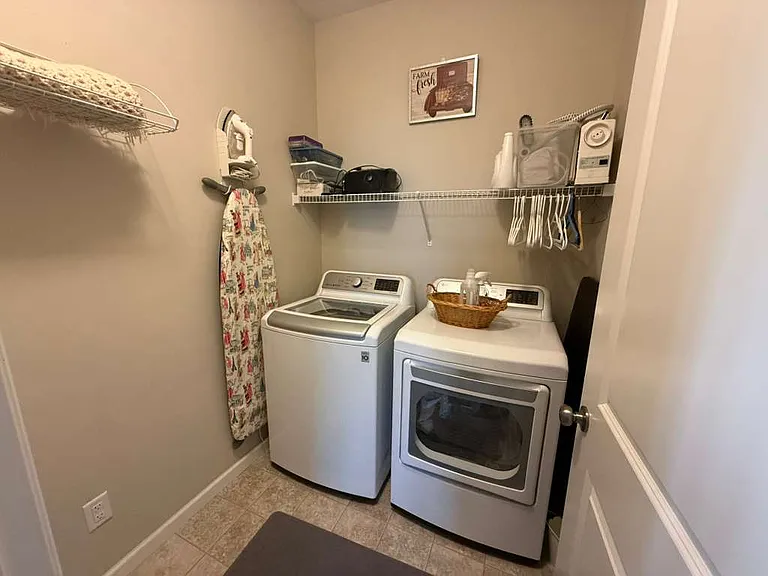 9214 Kaiser Cir NE — Photo 15
