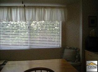 22813 Boxwood Ln, Santa Clarita, CA 91390