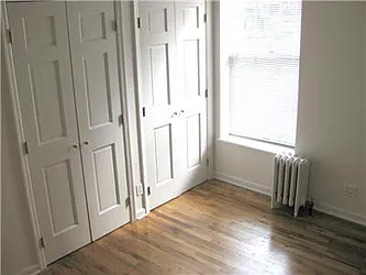 Rented by R New York