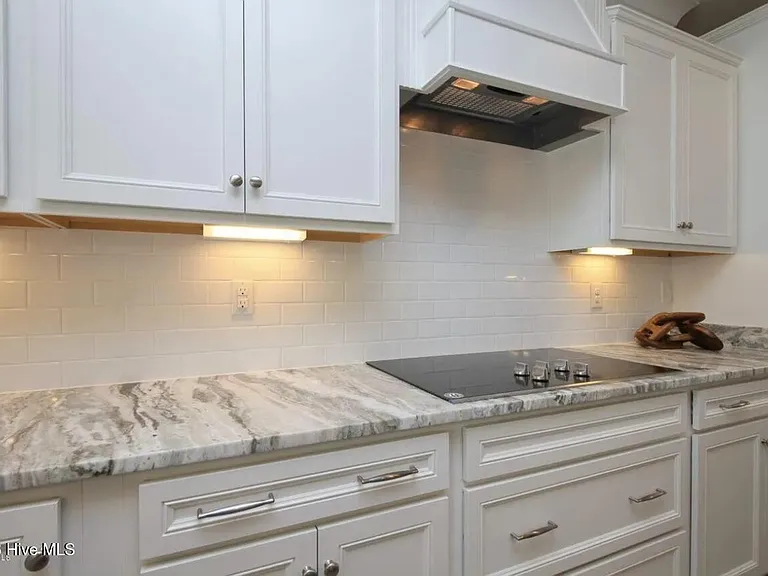 9103 Devaun Park Blvd — Photo 10