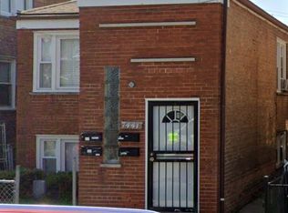 7441 W 64th St APT 2F, Summit Argo, IL 60501