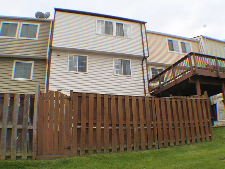 8008 Tyson Oaks Cir — Photo 34