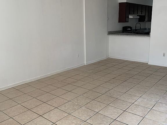 2nd image of 4920 Alsace St APT D