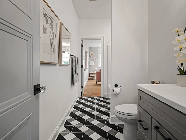 3618 Graythorne Dr — Photo 45
