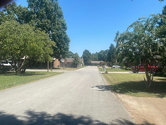 5th image of 3502 Willow Ln