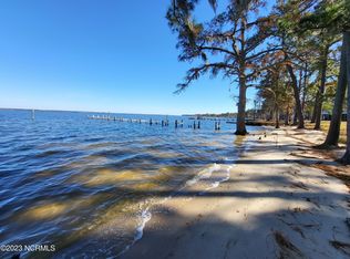 170 B And B Ln, Blounts Creek, NC 27814