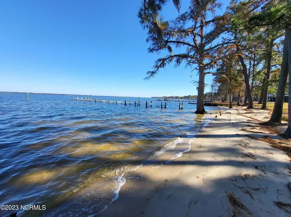 170 B And B Lane, Blounts Creek, NC 27814