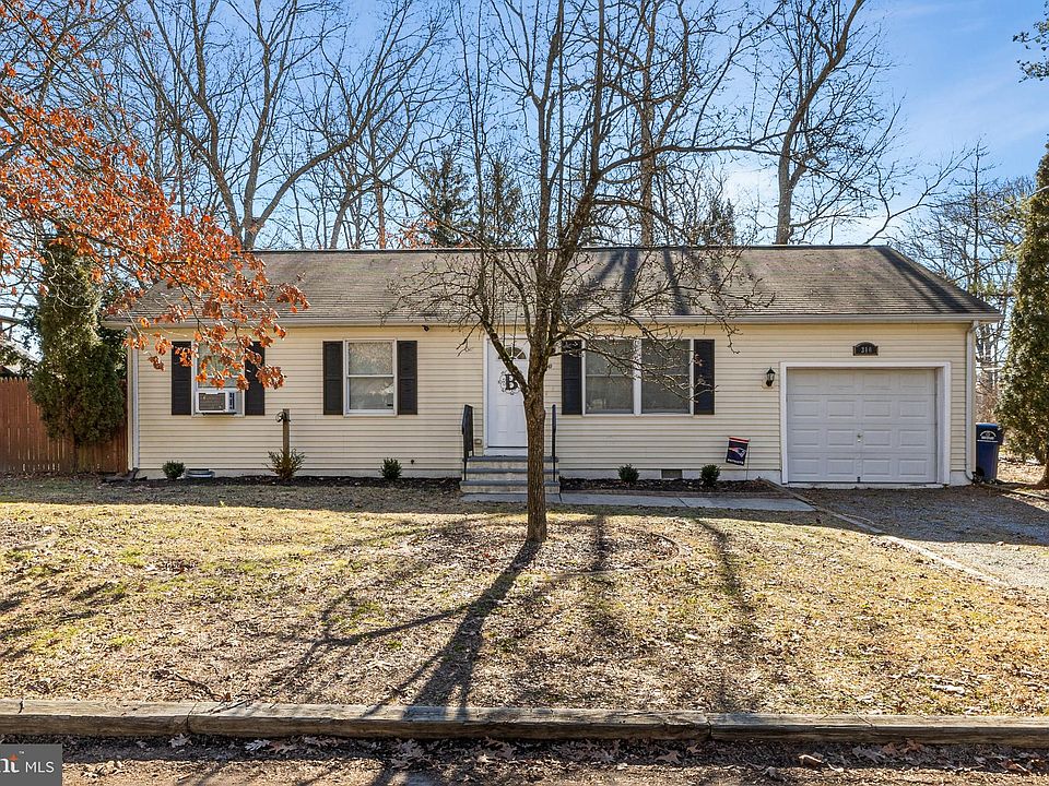 1st image of 310 Goodwater Ave