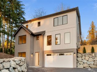 19744 35th Ave NE, Lake Forest Park, WA