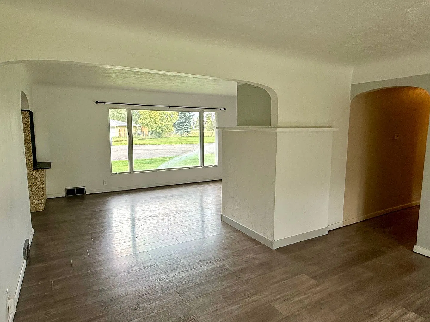 2434 Wyoming Street — Photo 3
