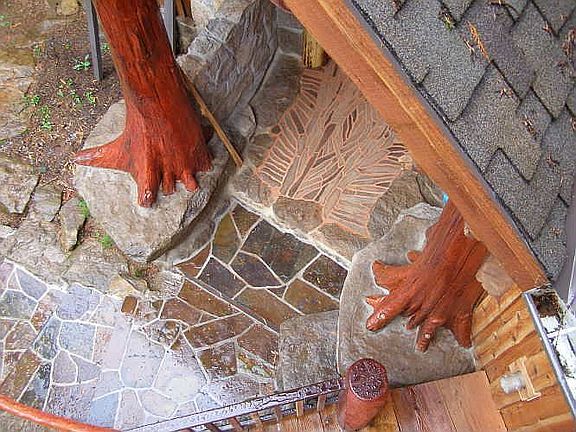 Entry Column Foot Prints