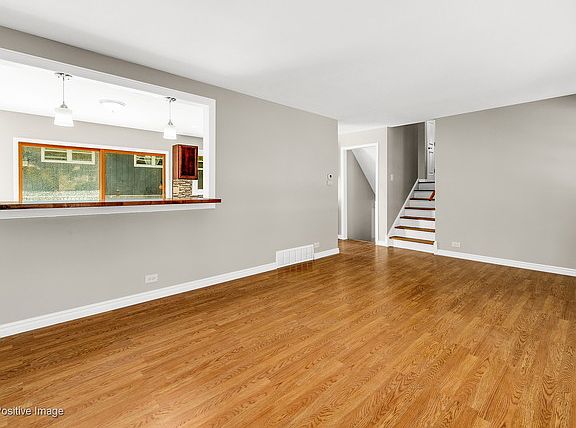 4th image of 3S301 Juniper Ln