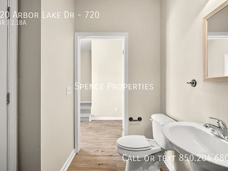 720 Arbor Lake Dr #720 — Photo 16