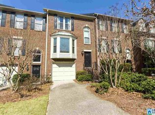 203 Meadow Croft Cir, Birmingham, AL 35242
