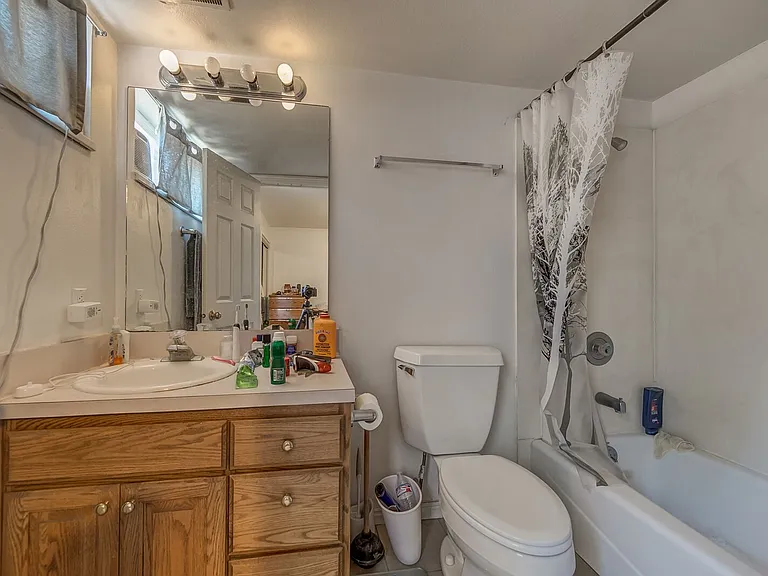 432 N 500 E #1 — Photo 12
