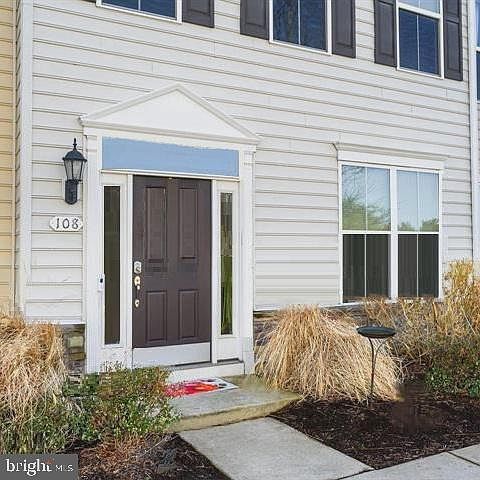1st image of 108 John Patrick Dr