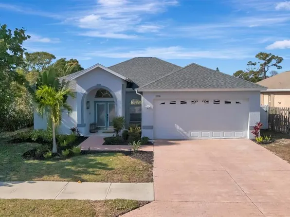5390 Matthew Ct, Sarasota, FL 34231