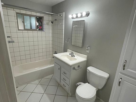4th image of 1214 U St APT 2