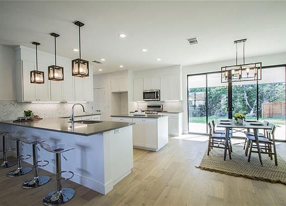 2nd image of 15101 Eagles Ct