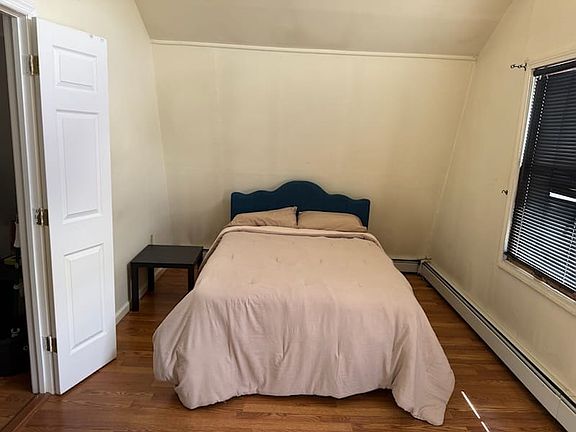 5th image of 546 Valley Rd Floor 3
