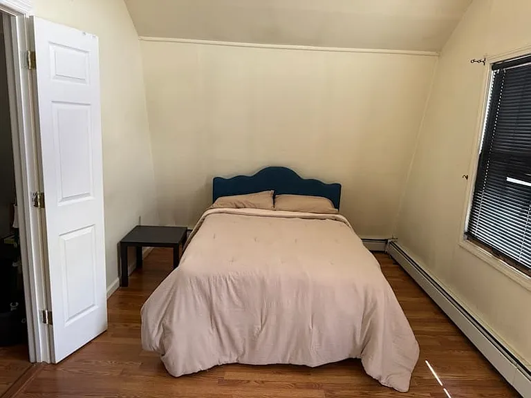 546 Valley Rd #3 — Photo 5
