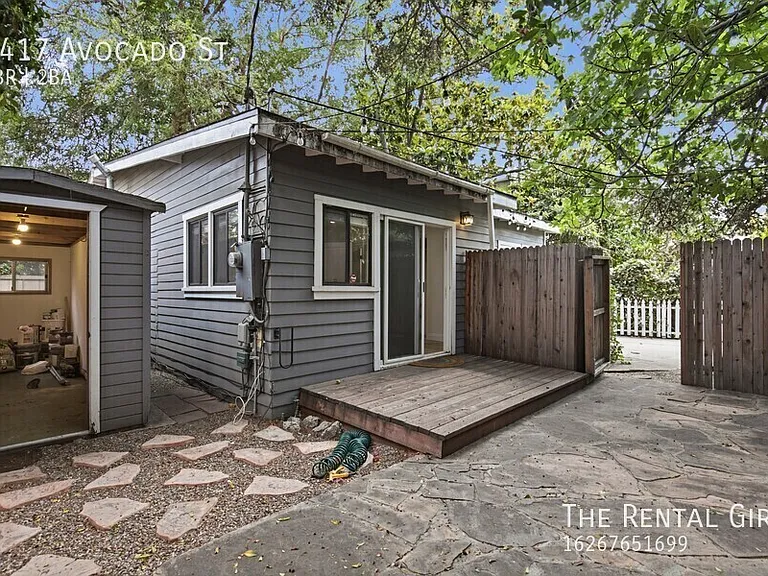 4417 Avocado St — Photo 19