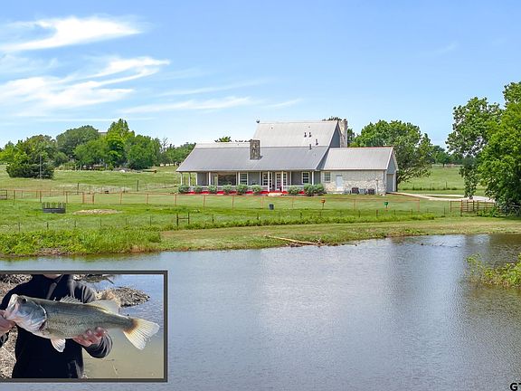 2nd image of 707 Cullins Rd